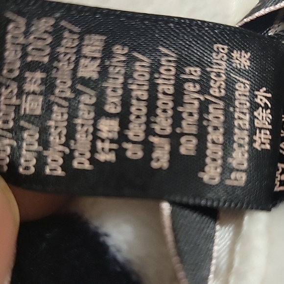 Victoria Secret Short Plush Robe Size XL/XXL - Picture 15 of 15